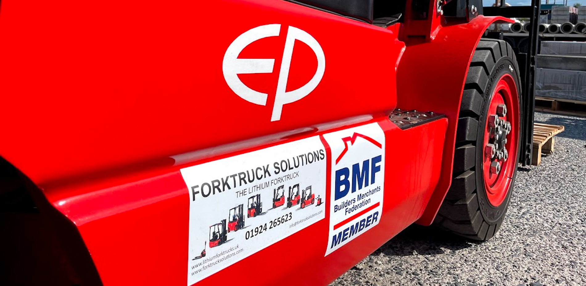 Fork Lifts V3 1900X930 @300 Fork Lifts V3 1900X930 @300