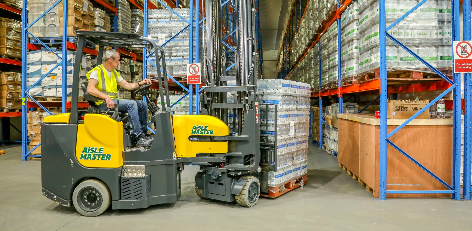 Hero Aislemaster 1900X930 @300 Copy