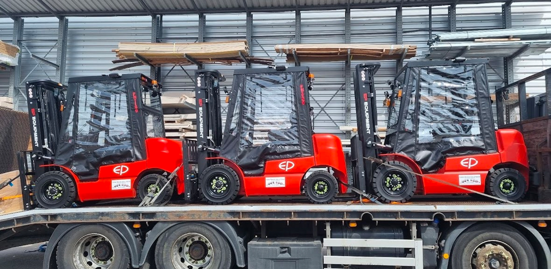 Service & Repairs Hero V4 1900X930 @300 Service & Repairs Hero V4 1900X930 @300